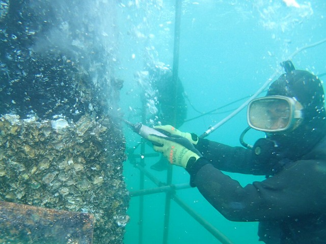 ケレン作業状況の画像