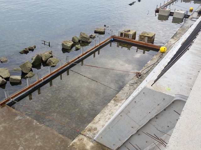 鋼製型枠設置状況の画像